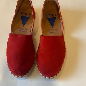 Verbenas Women's Vibrant Red Espadrilles
